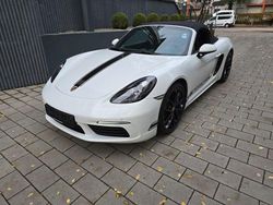 Weiß Gebraucht 2024 Porsche Boxster Edition Cabrio | 69.999 € (Etwas zu teuer)