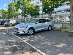 Silber Gebraucht 2019 Ford Focus Cool & Connect Kombi | 10.500 € (Guter Preis)