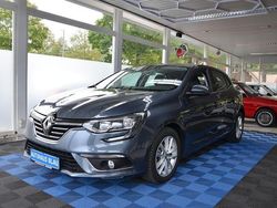 Grau Gebraucht 2016 Renault Mégane IV Intens Limousine | 10.990 € (Fairer Preis)