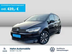 Deep black perleffekt Gebraucht 2024 VW Touran Move Van / Kleinbus | 34.990 € (Guter Preis)