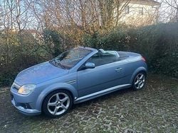 Gebraucht 2006 Opel Tigra Cabrio | 1.300 € (Guter Preis)