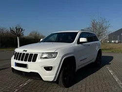 Weiß Gebraucht 2015 Jeep Grand Cherokee Overland SUV | 13.900 € (Guter Preis)