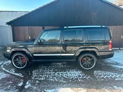 Schwarz Gebraucht 2007 Jeep Commander SUV | 14.000 €
