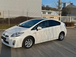 Weiß Gebraucht 2009 Toyota Prius Limousine | 5.000 € (Fairer Preis)
