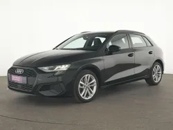 Brillantschwarz Gebraucht 2021 Audi A3 Business Limousine | 29.175 € (Etwas zu teuer)