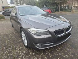 Braun Gebraucht 2010 BMW 530 Comfort Edition Limousine | 8.950 € (Guter Preis)
