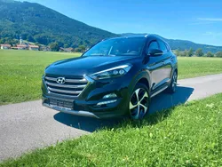 Schwarz Gebraucht 2016 Hyundai Tucson Edition SUV | 18.500 € (Etwas zu teuer)