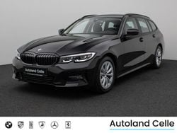 Saphirschwarz metallic475schwarz Gebraucht 2021 BMW 330 Sport Line Limousine | 24.499 € (Guter Preis)