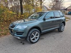 Grün Gebraucht 2007 VW Touareg SUV | 6.950 € (Fairer Preis)