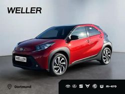 Chili red perleffekt/dach mysticschwarz mica (rot) Neu 2025 Toyota Aygo Kleinwagen | 16.890 €