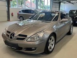 Silber Gebraucht 2005 Mercedes SLK200 Cabrio | 12.700 € (Fairer Preis)