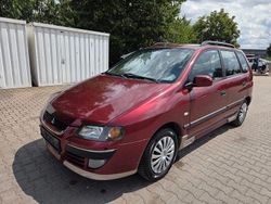 Rot Gebraucht 2003 Mitsubishi Space Star Comfort Edition Van / Kleinbus | 1.999 € (Fairer Preis)