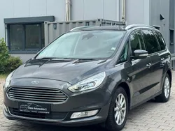 Grau Gebraucht 2018 Ford Galaxy Titanium Van / Kleinbus | 18.490 € (Guter Preis)