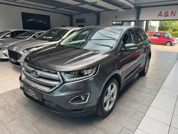 Grau Gebraucht 2016 Ford Edge Trend SUV | 17.900 € (Guter Preis)