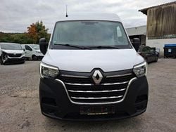 Weiß Gebraucht 2021 Renault Master Limousine | 13.700 € (Guter Preis)