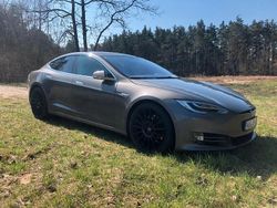 Andere farben Gebraucht 2017 Tesla Model S Kleinwagen | 23.999 € (Teuer)