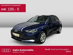 Blau Gebraucht 2024 Audi A3 Sportback Advanced Limousine | 32.930 € (Superpreis)
