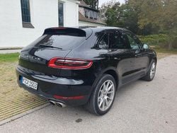 Schwarz Gebraucht 2016 Porsche Macan S SUV | 29.990 € (Teuer)