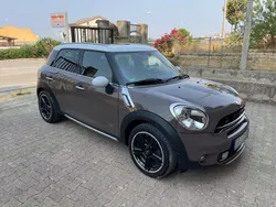 Braun Gebraucht 2015 Mini Cooper SD Countryman SUV | 12.490 € (Fairer Preis)