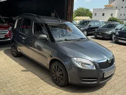Anthracitegrau metallic Gebraucht 2009 Skoda Roomster Plus Edition Kombi | 3.900 € (Fairer Preis)