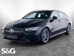 Metalliclack kosmosschwarz Gebraucht 2024 Mercedes CLA200 Shooting Brake AMG Kombi | 34.477 € (Fairer Preis)