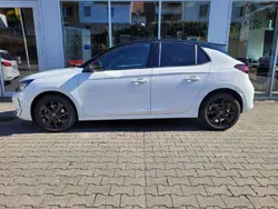 Arktis weiß Gebraucht 2024 Opel Corsa Limousine | 19.995 € (Etwas zu teuer)