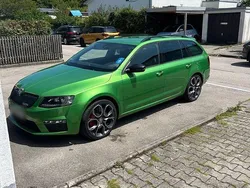 Grün Gebraucht 2014 Skoda Octavia RS Kombi | 15.700 € (Guter Preis)