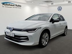 Weiß Gebraucht 2025 VW Golf VIII Life Limousine | 29.990 € (Teuer)