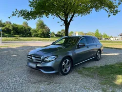 Grau Gebraucht 2017 Mercedes E220 Avantgarde Kombi | 26.999 € (Fairer Preis)