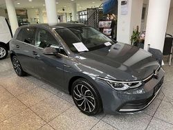 Delfingrau metallic Gebraucht 2023 VW Golf VIII Style Limousine | 33.590 € (Teuer)