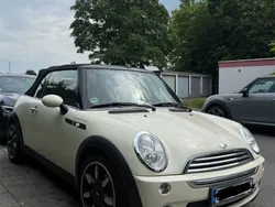 Beige Gebraucht 2007 Mini Cooper Cabriolet Cabrio | 9.400 € (Teuer)