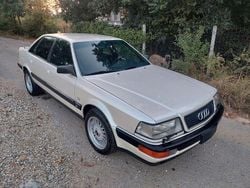 Weiß Gebraucht 1990 Audi V8 Sport Limousine | 8.999 €