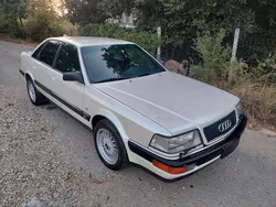 Weiß Gebraucht 1990 Audi V8 Sport Limousine | 8.999 €