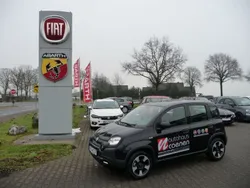 Schwarz Gebraucht 2023 Fiat Panda Cross Cross Kleinwagen | 13.000 € (Fairer Preis)