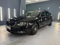 Schwarz Gebraucht 2015 Skoda Superb Elegance Kombi | 15.555 € (Etwas zu teuer)
