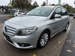 Silber Gebraucht 2012 Mercedes B180 Van / Kleinbus | 8.200 € (Fairer Preis)