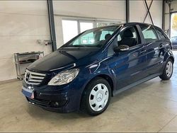 Blau Gebraucht 2005 Mercedes B200 Van / Kleinbus | 5.500 € (Fairer Preis)