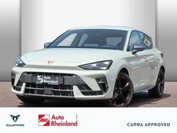 Hellgrau Gebraucht 2024 Cupra Leon Limousine | 32.341 € (Guter Preis)