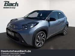 Ginger beige / schwarz Gebraucht 2025 Toyota Aygo Kleinwagen | 18.920 € (Etwas zu teuer)
