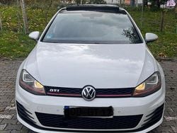 Weiß Gebraucht 2015 VW Golf VII GTI Limousine | 16.800 € (Fairer Preis)