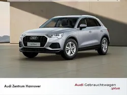 Florettsilber metallic Gebraucht 2022 Audi Q3 Ambiente SUV | 32.990 € (Fairer Preis)