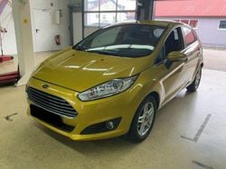 Gold Gebraucht 2013 Ford Fiesta Titanium Kleinwagen | 2.800 €