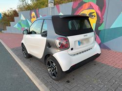 Weiß Gebraucht 2021 Smart ForTwo Electric Drive Cabrio | 11.850 € (Fairer Preis)