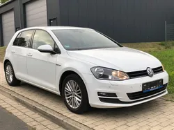 Weiß Gebraucht 2014 VW Golf VII Cup Limousine | 6.600 € (Guter Preis)