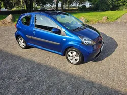 Blau Gebraucht 2008 Toyota Aygo Kleinwagen | 1.500 € (Fairer Preis)