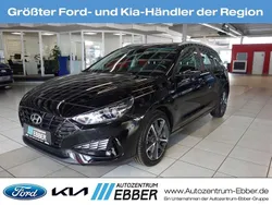 Mic (schwarz Gebraucht 2023 Hyundai i30 Trend Kombi | 18.977 € (Fairer Preis)