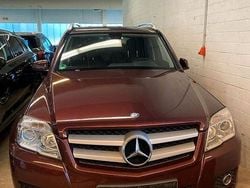 Rot Gebraucht 2010 Mercedes GLK220 SUV | 12.490 € (Fairer Preis)