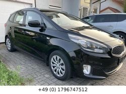 Schwarz Gebraucht 2014 Kia Carens Van / Kleinbus | 6.200 € (Fairer Preis)