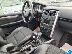 Grau Gebraucht 2010 Mercedes B180 Van / Kleinbus | 6.400 € (Fairer Preis)