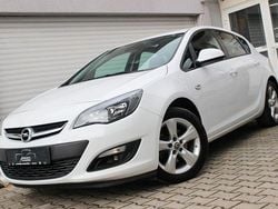 Weiß Gebraucht 2015 Opel Astra Style Limousine | 5.890 € (Guter Preis)